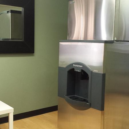 Select Inn Minot Zewnętrze zdjęcie